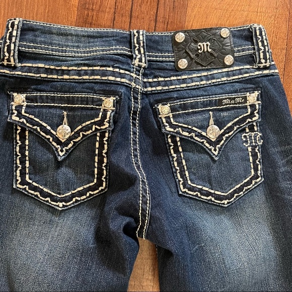Miss me Womens embellished blue jeans skinny relaxed size 26 waist pocket - Picture 1 of 7